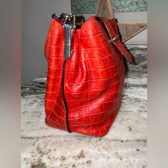 Chiara Ferretti RED Croc Embossed Handbag - Picture 12 of 16